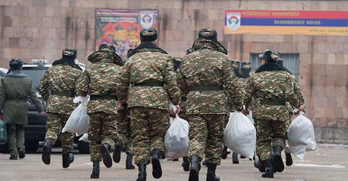 Военнослужащие Армении. Фото: © Sputnik/ Asatur Yesayants Военнослужащие Армении. Фото: © Sputnik/ Asatur Yesayants