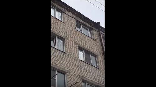 Общежитие на ул. Туапсинская в Ставрополе. Скриншот с видео https://www.youtube.com/watch?v=LbZD-7n3pIc Общежитие на ул. Туапсинская в Ставрополе. Скриншот с видео https://www.youtube.com/watch?v=LbZD-7n3pIc