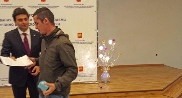 Церемония вручения ключей. Нальчик, 16 февраля 2018 г. Фото Людмилы Маратовой для "Кавказского узла"
