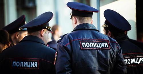 Сотрудники полиции. Фото: Денис Яковлев / Югополис Сотрудники полиции. Фото: Денис Яковлев / Югополис