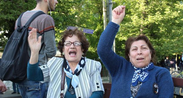 Митинг в Ереване 14 апреля. Фото Тиграна Петросяна для "Кавказского узла".