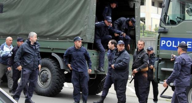 Спецназ недалеко от места проведения акции "За нашу свободу". Тбилиси, 12 мая 2018 года. Фото Инны Кукуджановой для "Кавказского узла".