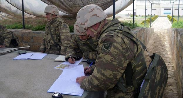 Военнослужащие армии Азербайджана. Фото пресс-службы Минобороны Азербайджана https://mod.gov.az/ru/foto-arhiv-045/?gid=22180