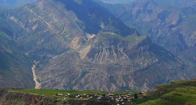 Горы Дагестана. Фото: Аль-Гимравий https://ru.wikipedia.org