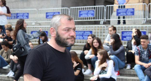 Заза Саралидзе на акции протеста в Тбилиси. 1 июня 2018 года. Фото Инны Кукуджановой для "Кавказского узла"