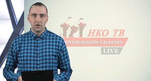 Александр Батманов, ведущий НКО ТВ. Кадр новостного выпуска НКО ТВ https://www.youtube.com/watch?v=mRf_z21jLLo