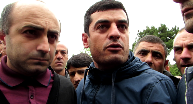 На митинге  в Степанакерте, с требованием отставки руководителей силовых структур. Нагорный Карабах. 3 июня 2018 год. ​Фото Алвард Григорян для "Кавказского узла"