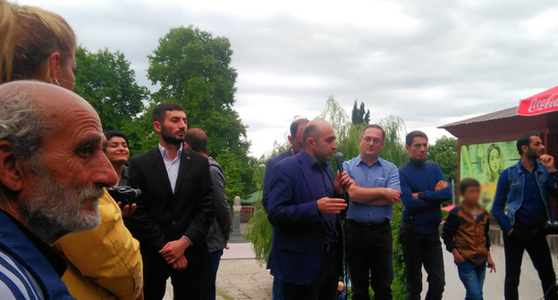 Участники митинга. Степанакерт, 13 июня 2018 года. Фото Алвард Григорян для "Кавказского узла"