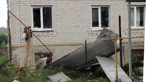 Поврежденный ураганом газопровод в Ясной Поляне, Ставропольский край. 13 июля 2018 года. Фото пресс-службы АО "Газпром газораспределение Ставрополь". http://www.stavkraygaz.ru