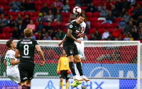 Матч чемпионата России по футболу между командами "Рубин" и "Краснодар". Фото: пресс-служба ФК "Рубин" http://www.rubin-kazan.ru/ru Матч чемпионата России по футболу между командами "Рубин" и "Краснодар". Фото: пресс-служба ФК "Рубин" http://www.rubin-kazan.ru/ru