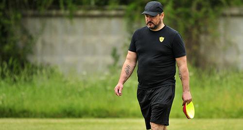 Вадим Евсеев. Фото http://www.fc-anji.ru/news/ru/club_news/evseev_vozglavil_ska_habarovsk200818/ Вадим Евсеев. Фото http://www.fc-anji.ru/news/ru/club_news/evseev_vozglavil_ska_habarovsk200818/