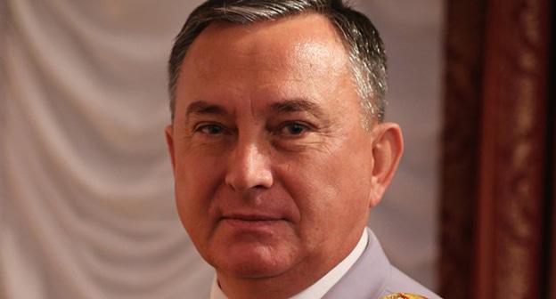 Евгений Нуйкин. Фото http://vechorka.ru/news/glavnyy-politseyskiy-stavropolya-otchitaetsya-pered-naseleniem1/
