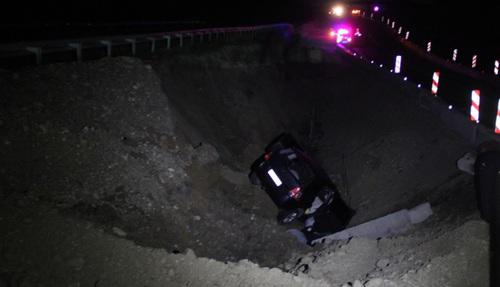 ДТП в Адыгее, в результате которого погибли 3 человека и еще один пострадал. Фото: пресс-служба Главного управления МВД по Республики Адыгея https://01.xn--b1aew.xn--p1ai/news/item/14577086/ ДТП в Адыгее, в результате которого погибли 3 человека и еще один пострадал. Фото: пресс-служба Главного управления МВД по Республики Адыгея https://01.xn--b1aew.xn--p1ai/news/item/14577086/