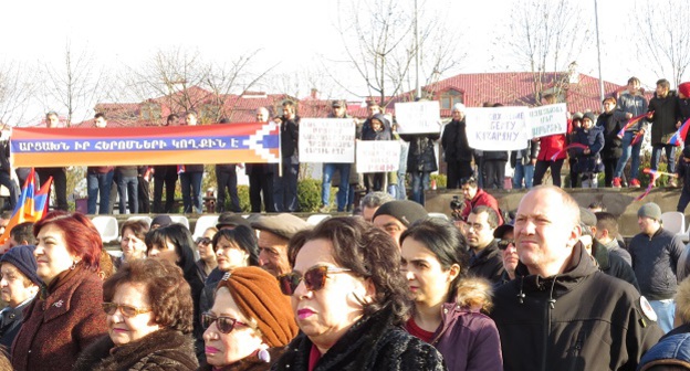 Участники митинга в Степанакерте. 22.12.2018 г. Фото Алвард Григорян для "Кавказского узла"