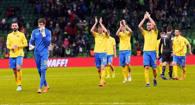 Футболисты "Ростова". Фото пресс-службы футбольного клуба. http://www.fc-rostov.ru/press/news/12139