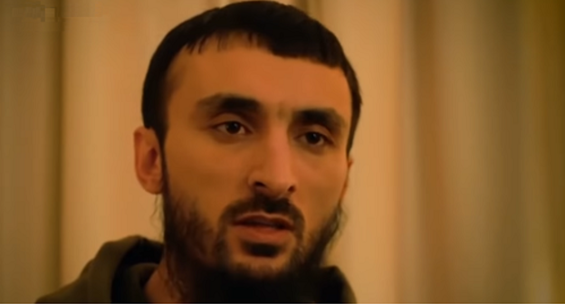 Тумсо Абдурахманов. Кадр видесюжета канала "Настоящее время". https://www.youtube.com/watch?v=aII6tRu_3e8