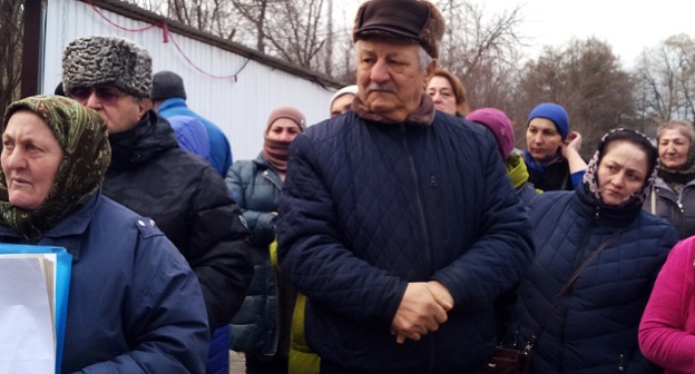 Торговцы Козьего рынка на акции протеста. 20.01.2019 г. Фото Людмилы Маратовой для "Кавказского узла"
