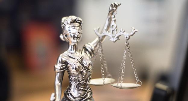 Статуэтка Фемиды. Фото Елены Синеок, Юга.ру