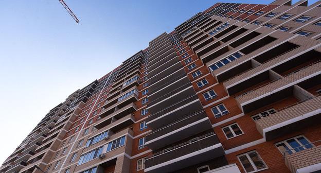 Строительство многоэтажки в Краснодаре. Фото: Елена Синеок, Юга.ру