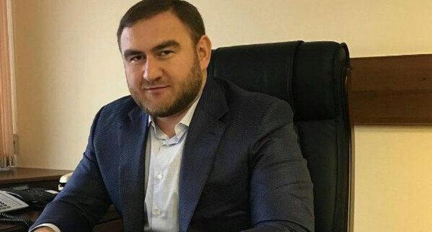 Представитель Карачаево-Черкесии в Совете Федерации Рауф Арашуков. Фото https://ru.wikipedia.org/wiki/Арашуков,_Рауф_Раулевич#/media/File:Rauf_Arashukov.jpg