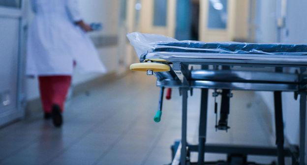 Больничный коридор. Фото  Sputnik / Томас Тхайцук
 https://sputnik-abkhazia.ru/Abkhazia/20190204/1026523250/Minobrazovaniya-Abkhazii-dlya-vvedeniya-karantina-net-osnovaniy-.html