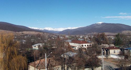 Тианети. Фото  	G.N. https://en.wikipedia.org/wiki/File:Tianeti_(G.N._2012)-2.jpg