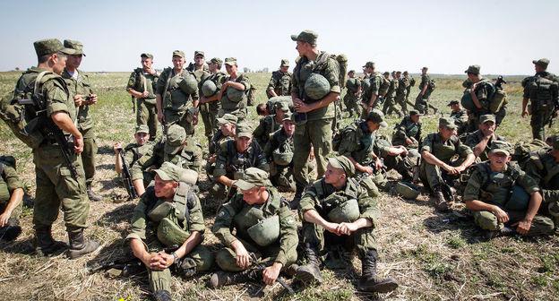 Солдаты. Фото Эдуард Корниенко, ЮГА.ру https://www.yuga.ru/news/439720/
