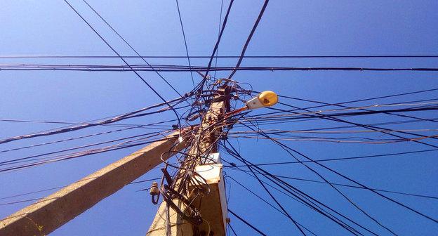 Электрический столб. Фото Нины Тумановой для "Кавказского узла"