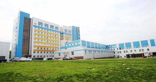 Кулинская центральная районная больница. Фото: официальный сайт Кулинская ЦРБ https://kulinskayacrb.ru/o-bolnitse/o-nas