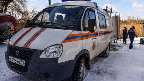 Фото Спасательная операция МЧС © Фото Елены Синеок, Юга.ру
