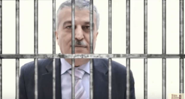 Фазраддин Аббасов. Кадр из видео "В Москве арестован лидер талышских сепаратистов" на Youtube-канале "Xan Шемахинец", https://www.youtube.com/watch?v=S8-d8NYSXaA