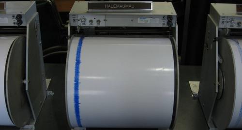 Сейсмограф. Фото: Ivtorov https://ru.wikipedia.org/wiki/Сейсмограф