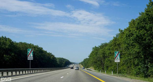 Автомагистраль в районе поселка Молькино © Фото Евгения Мельченко, Юга.ру
