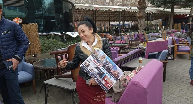 Участница акции протеста против сноса кафе в Ереване 13 марта 2019 года. Фото Армине Мартиросян для "Кавказского узла"