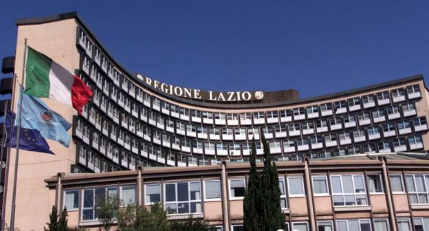 Здание парламента Армении. Фото с сайта армянской общины Италии: Сomunitaarmena.it