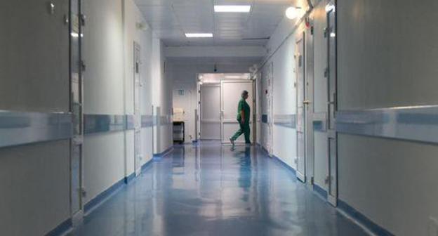 Больничный коридор.  Фото Елены Синеок, Юга.ру