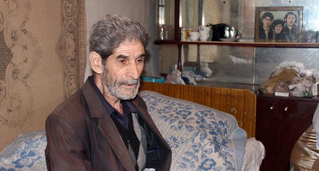 79-летний Тофик Алиев, уроженц  Бардинского района Азербайджана, проживающий в городе Аскеран Нагорного Карабаха. 11 апреля 2019 год. Фото Алвард Григорян для "Кавказского узла"