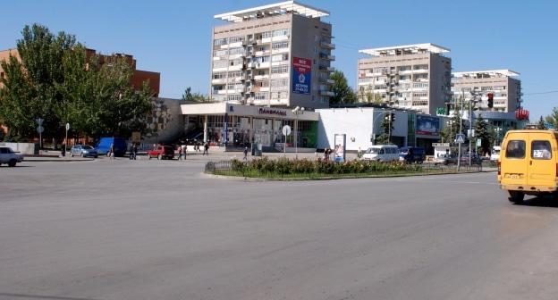 Площадь Ленина в Волжском. Фото: By Victor Belousov, CC BY 3.0, https://commons.wikimedia.org/w/index.php?curid=53430454