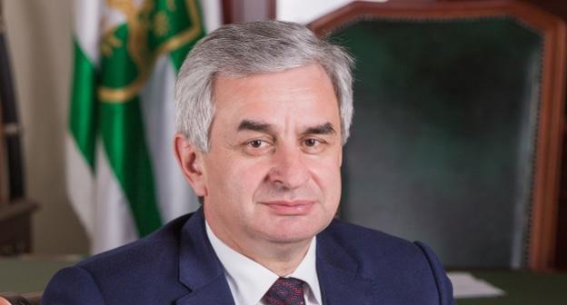 Рауль Хаджимба. Фото: By Press Service of the President of the Republic of Abkhazia - [1], Public Domain, https://commons.wikimedia.org/w/index.php?curid=75199568