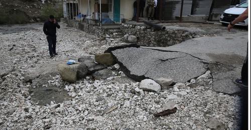 Последствия непогоды в селе Нижнее Инхо Гумбетовского района 9 мая 2019 года. Фото: пресс-служба правительства Дагестана http://www.e-dag.ru/novosti/novosti-pravitelstva/vladimir-ivanov-posetil-postradavshee-ot-livnevoj-stikhii-selo-nizhnee-inkho-gumbetovskogo-rajona1111.html#!prettyPhoto[galleryde66465fd2]/0/