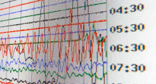 Показания сейсмографа. Фото REUTERS:
David Moir Показания сейсмографа. Фото REUTERS:
David Moir