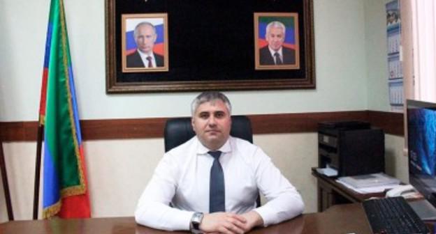 Шамиль Магомедов. Фото пресс-службы администрации Цунтинского района. Источник http://www.cunta.ru/content/oficialnoe-zayavlenie