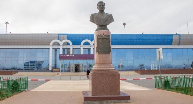 Аэропорт Махачкалы. Автор: Шамиль Магомедов - https://www.flickr.com/photos/143381734@N02/28824014082/, CC BY-SA 2.0, https://commons.wikimedia.org/w/index.php?curid=50646864