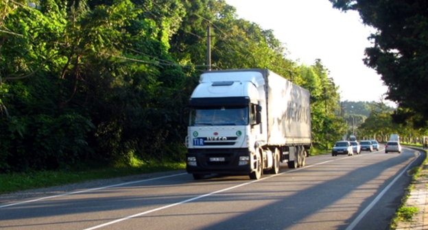 Участок трассы Батуми-Кобулети. Фото Юлии Кашеты для "Кавказского узла".