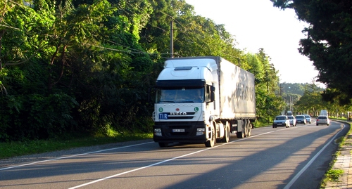 Участок трассы Батуми-Кобулети. Фото Юлии Кашеты для "Кавказского узла".