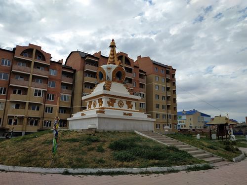 Дом № 52 в 9-м микрорайоне Элисты. Фото Бадмы Бюрчиева для "Кавказского узла".