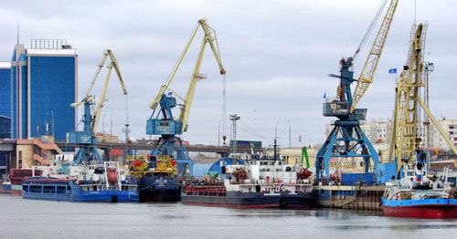 Порт Астрахани. Фото Вячеслава Ященко для "Кавказского узла"