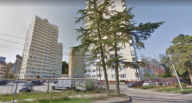 Ведомственные дома ФСБ на улице Гастелло в Сочи. Фото Светланы Кравченко для "Кавказского узла"