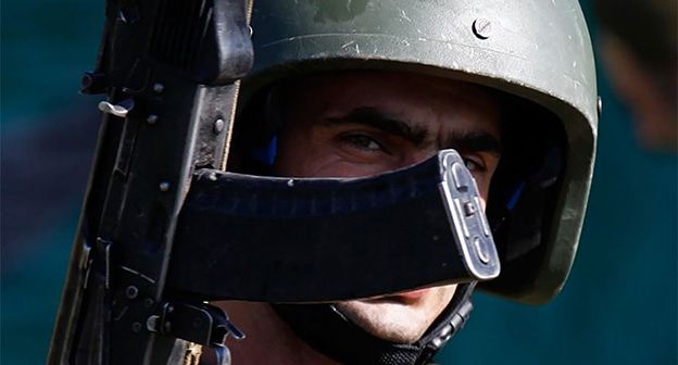 Сотрудник силовых структур. © Фото Влада Александрова, Юга.ру