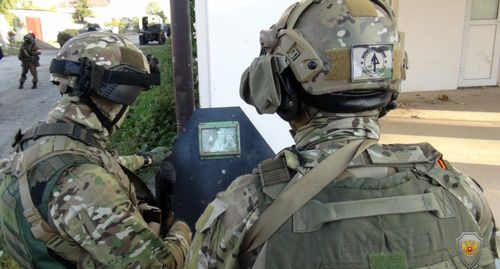 КТО в Чегеме. Фото Пресс-служба НАК http://nac.gov.ru/kontrterroristicheskie-operacii/v-hode-kto-v-chegeme-neytralizovany-dvoe.html